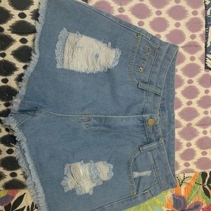 JEAN SHORTS 💕